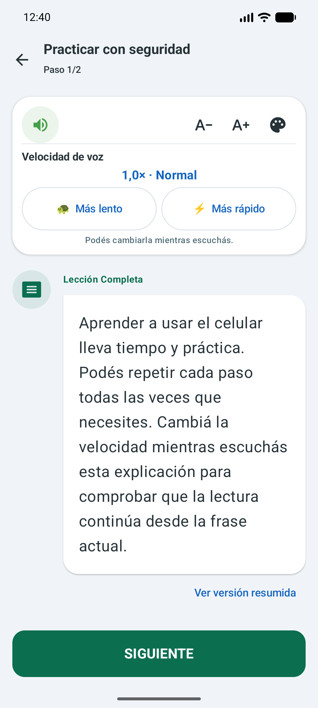 Lección de TuCelu con narración, velocidad de voz y controles de lectura accesible